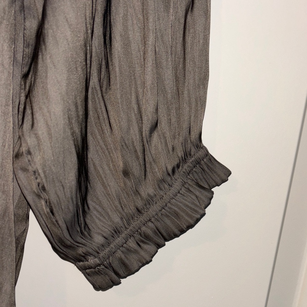 Carmen Marc Valvo Olive green Blouse 3X - Picture 4 of 6